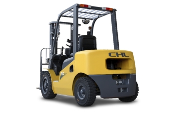 ДИЗЕЛЬНЫЙ ПОГРУЗЧИК CHL CPC(D)30